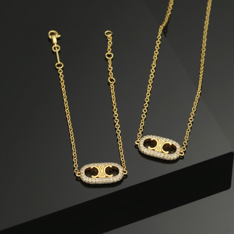 Ce1i*e necklaces